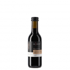 Cabernet Cortis & Regent photo